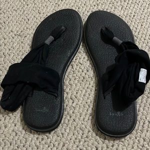 Yoga mat sandals